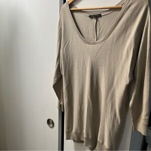 Apostrophe long sleeve sweater, size small